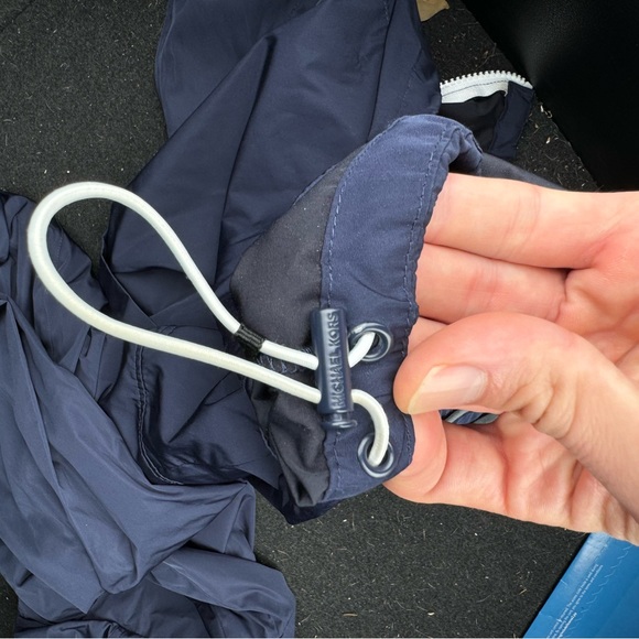 Michael Kors hooded pull-over windbreaker. - Picture 4 of 10